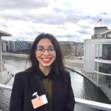Elif - İngilizce öğretmeni - 