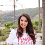 Giulia - Insegnante di dopo scuola - Ragusa
