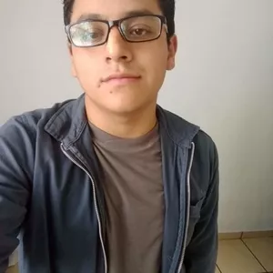 Arturo - Profesor de biología - CDMX