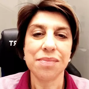 STEFANIA - Insegnante di storia - Eremo