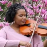 Lexi - Viola tutor - Charlotte