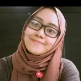 Maya Santika - Guru fotografi - Ciomas
