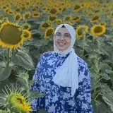Esra - Kimya öğretmeni - 