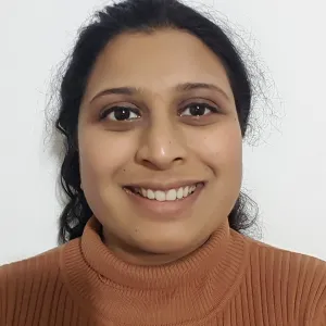 Sneha - Biology tutor - Preston