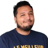 Iván - profesor de mercadeo - Mérida