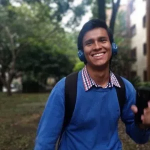 Elver - Profe de ciencias sociales - Medellín