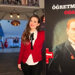 Hale - Matematik öğretmeni - Eskişehir
