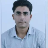 Divyansh - Political sciences tutor - Lucknow