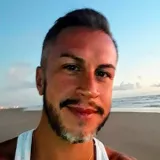 Charles - Prof de inglês - Aeroporto
