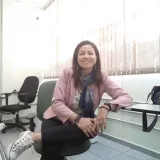Tatiana - Professor de Sociologia - Piracicamirim