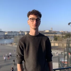 Alexandre - Prof de mécanique - Mauves-sur-Loire