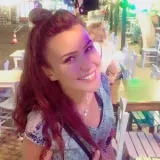 Betül - Dilbilgisi öğretmeni - Bursa