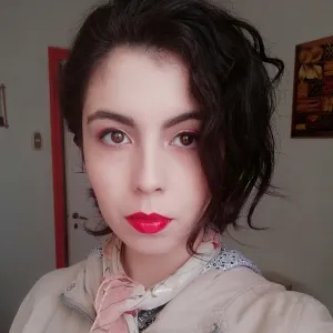 Elisa - Profe de inglés - La Reina