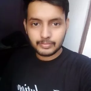 Shubham - Physics tutor - Shahjahanpur