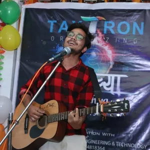 Gaurav - Guitare teacher - Lucknow
