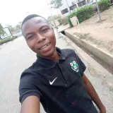 Oluwatoyin - Computer programming tutor - Lekki