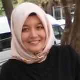Nilgün - Matematik öğretmeni - 