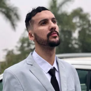 Gabriel - Prof de iniciação à informática - São João do Rio Vermelho