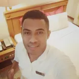 Ali - Guru bulu tangkis - Bara