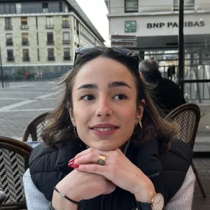 Rachel - Prof d'aide aux devoirs - Issy-les-Moulineaux