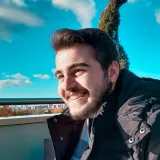 Aykut - Programlama öğretmeni - 