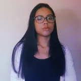 Camila - Professor de português - Recife
