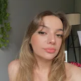 Sena - Yan flüt öğretmeni - 
