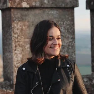 Lorena - prof de Química - Brenes