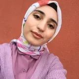 Betül - Matematik öğretmeni - 