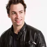 Ashley Twain - Accounting tutor - Pretoria