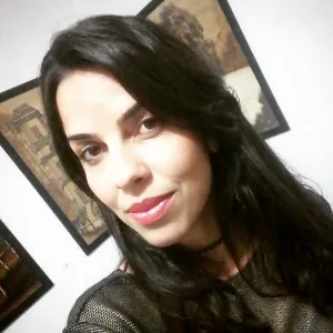 Laísa - Prof de língua gestual portuguesa - 