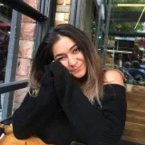 Elif - Türkçe öğretmeni - 