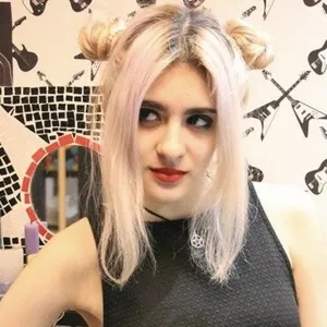 Inès - Prof de solfège - Paris