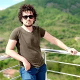 Ahmet - Programlama öğretmeni - bornova