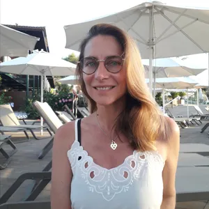 Laura - Prof d'anglais - Asnières-sur-Seine