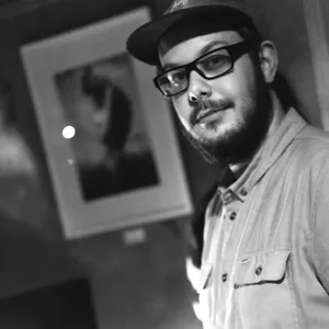Victor - Prof d'histoire de l'art - Vanves