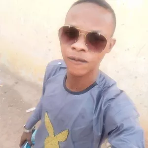 Wizzygee - Commerce tutor - Ikorodu