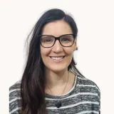Larissa - Prof de filosofia - Fortaleza
