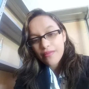 Aurora - Profesor de derecho penal - San Juan del Río