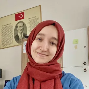 Rüveyda Nur - Genel kültür öğretmeni - 