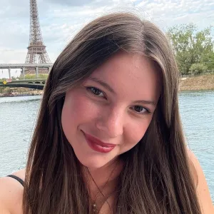 Nina - Prof de piano - Paris