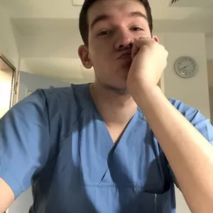Dominik - Lehrkraft für Medizin - Gießen