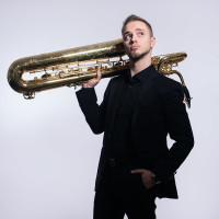 Saxophoniste concertiste 20 ans d'expérience donne cours de saxophone et solfège à domicile à Paris