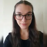 Giulia - Insegnante di aiuto compiti - Moglia