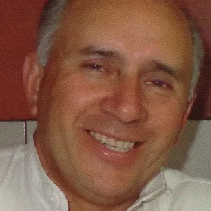 Cesar wilfredo - Profesor de mecánica del automóvil - Lumaco
