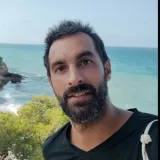 Yaşar - Gitar öğretmeni - Mersin
