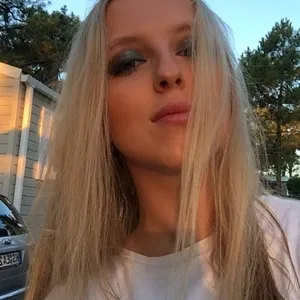 Jeanne - Prof d'économie - Paris