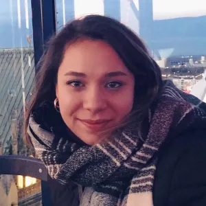 Merve - Matematik öğretmeni - İstanbul