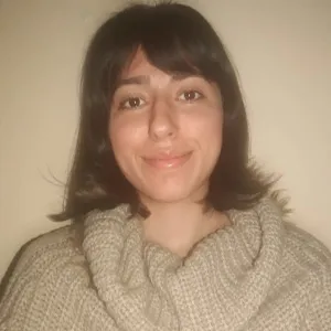 Zeynep - Okul derslerine destek öğretmeni - 