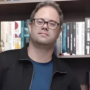 Claudio - Professor de matemática - 